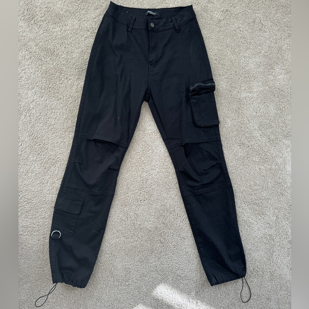 Black cargo pants